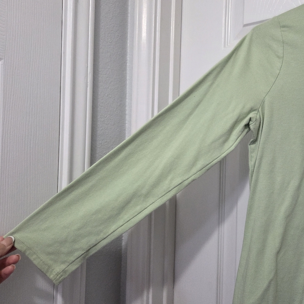 Cat & Jack Girls Crewneck Long Sleeve Light Green Cottonblend Tee Shirt Sz XL 14 - Picture 3 of 5